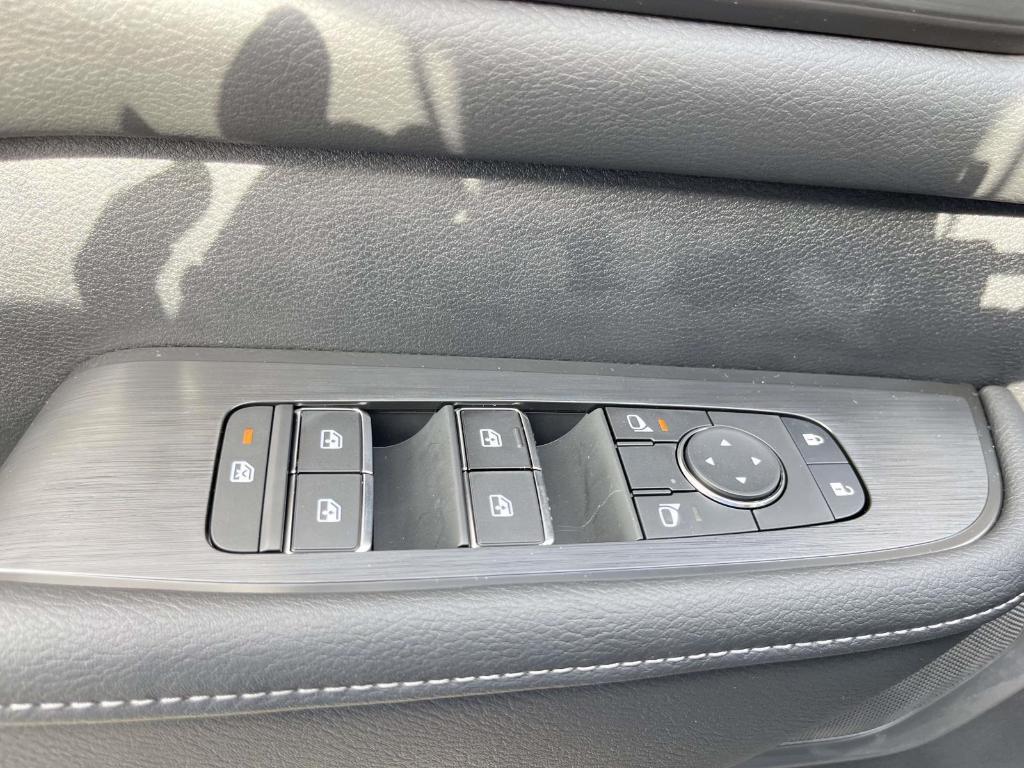new 2026 Nissan Armada car, priced at $57,195