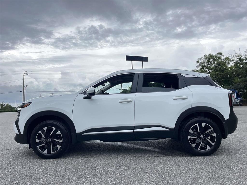 new 2025 Nissan Kicks car, priced at $26,662