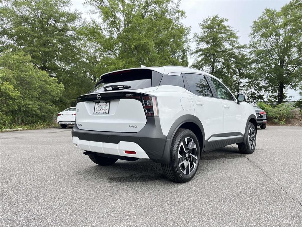 new 2025 Nissan Kicks car, priced at $26,662