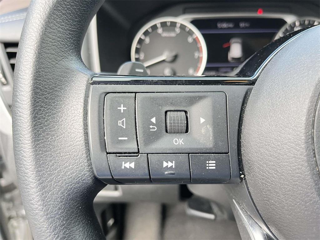 used 2023 Nissan Rogue car, priced at $21,491
