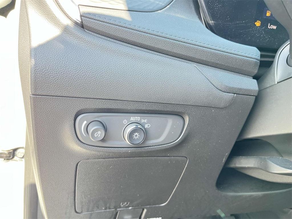 used 2024 Buick Encore GX car, priced at $20,985