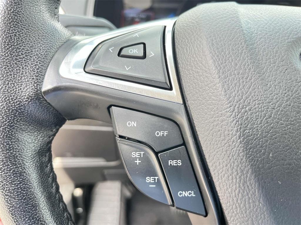 used 2023 Ford Edge car, priced at $21,985