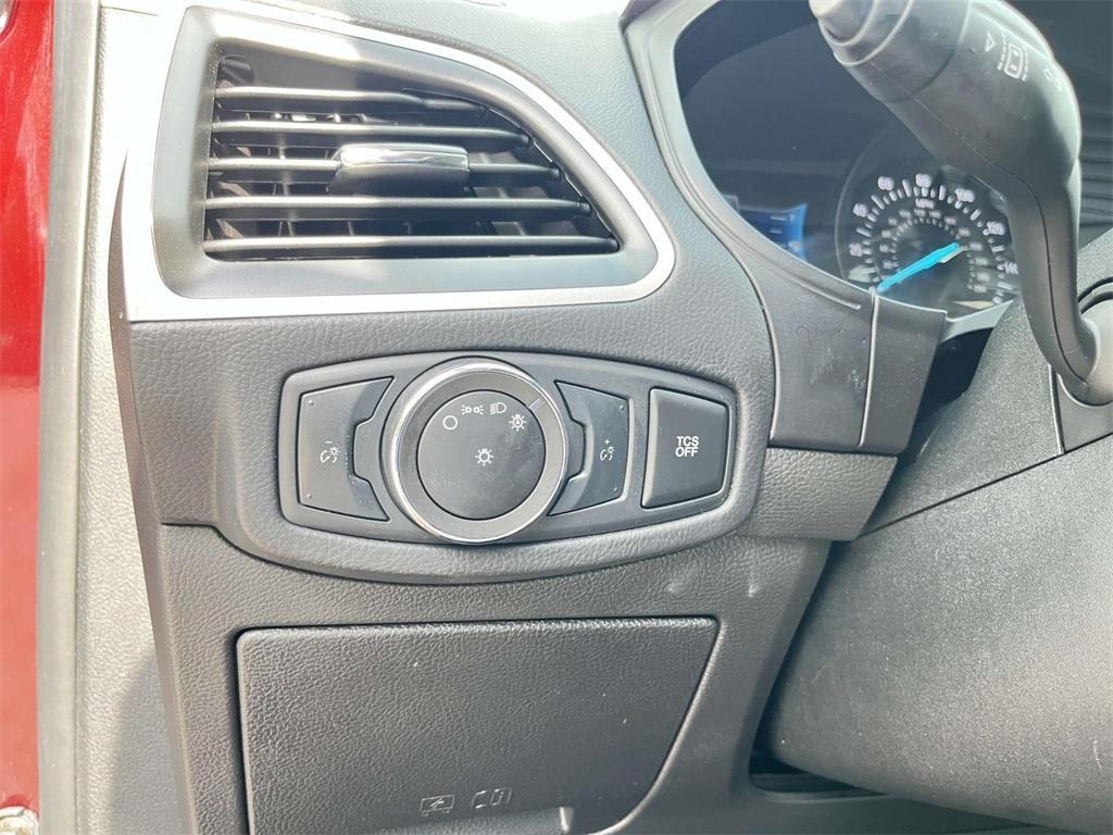 used 2023 Ford Edge car, priced at $21,985