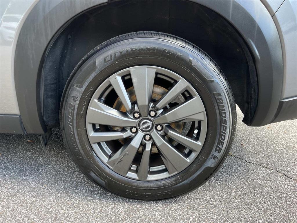 used 2022 Nissan Pathfinder car, priced at $18,895
