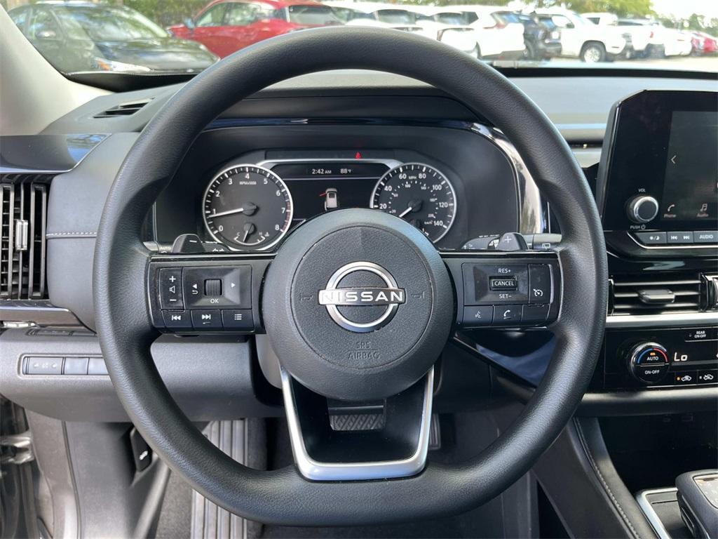 used 2022 Nissan Pathfinder car, priced at $18,895