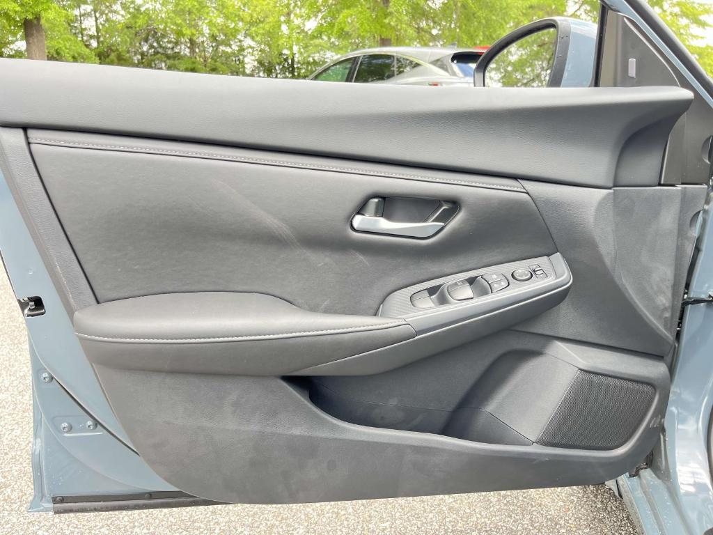 new 2025 Nissan Sentra car, priced at $22,332