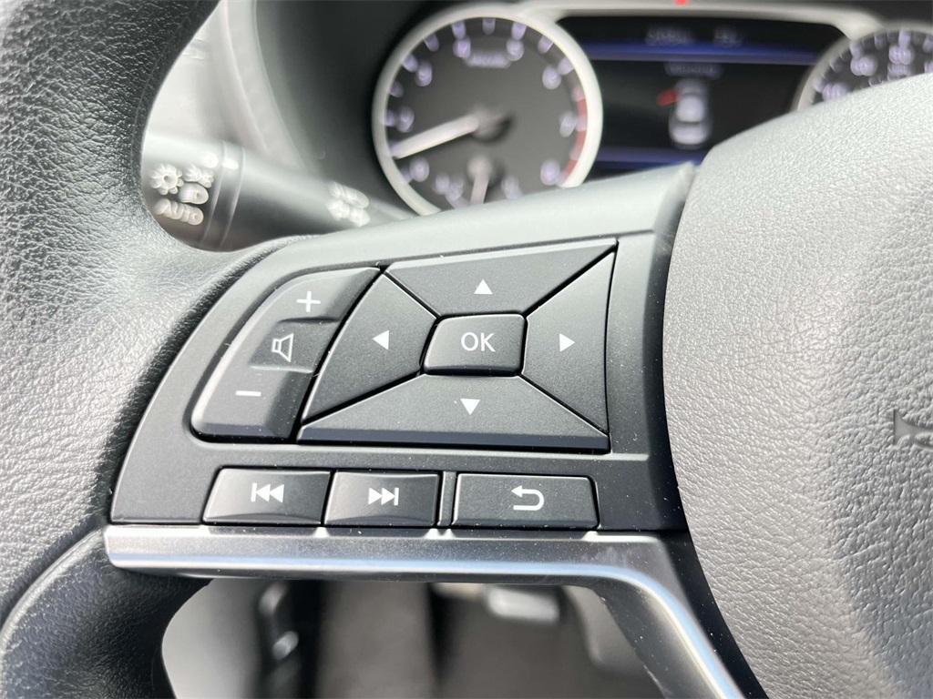 new 2025 Nissan Sentra car, priced at $23,412