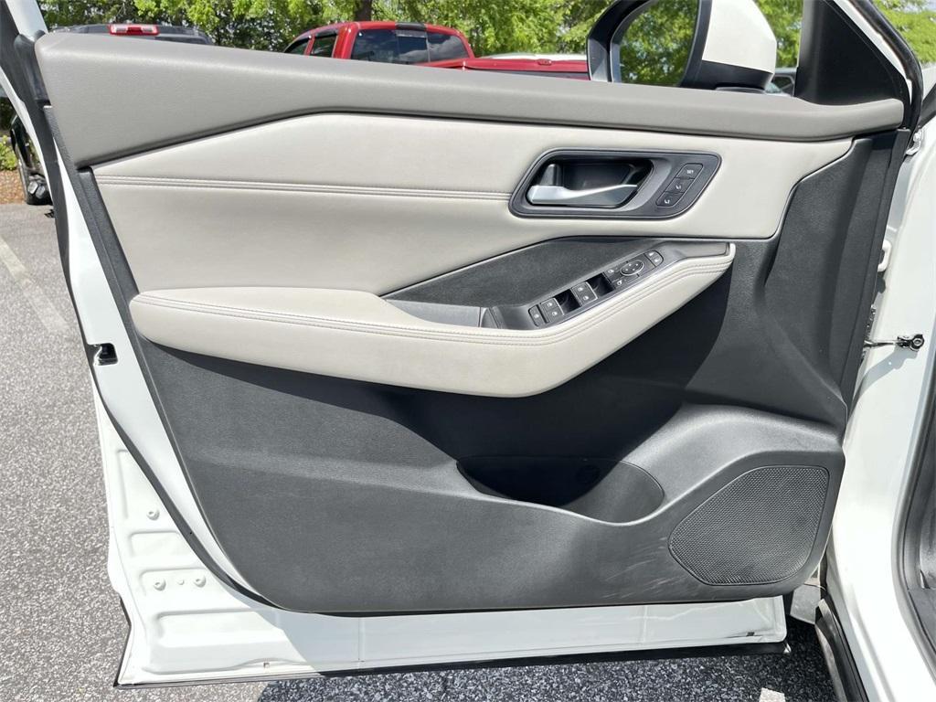 used 2023 Nissan Rogue car, priced at $24,985