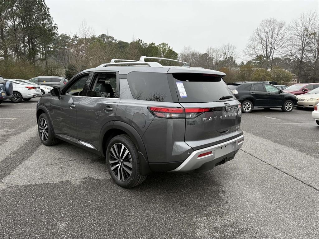 new 2025 Nissan Pathfinder car, priced at $49,058
