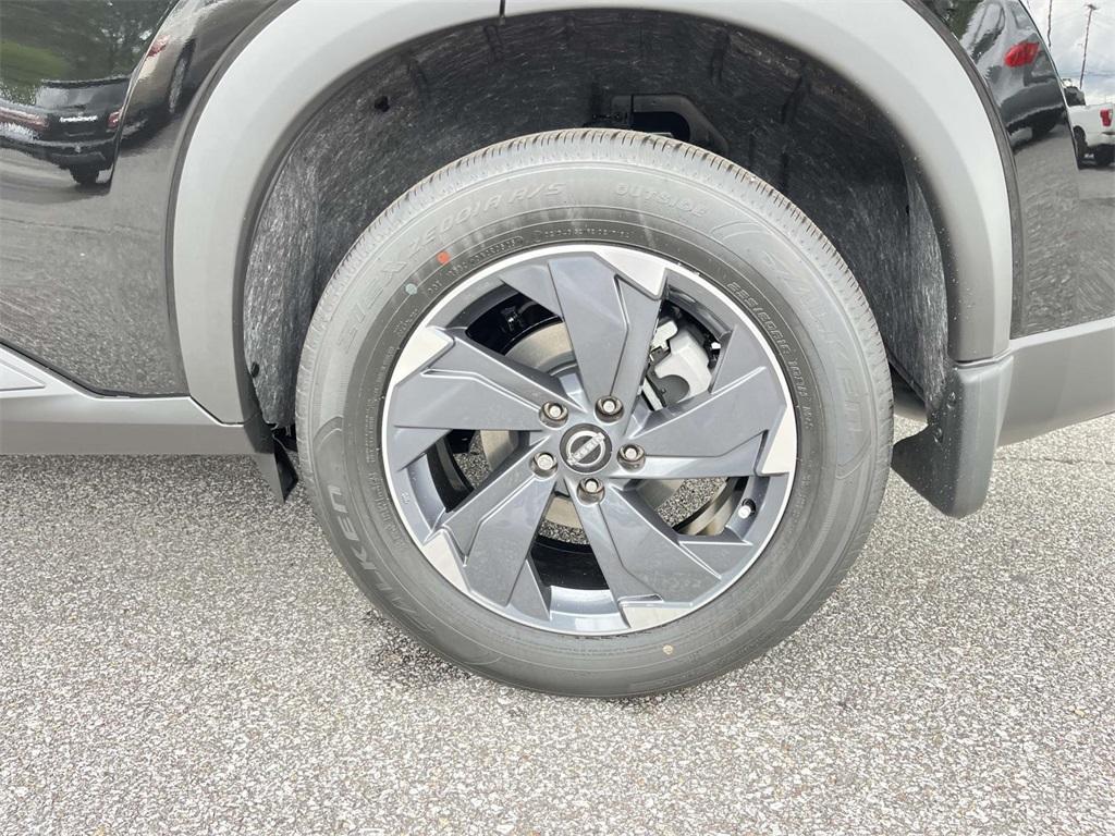 new 2025 Nissan Rogue car, priced at $30,785