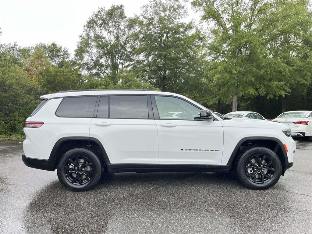 used 2024 Jeep Grand Cherokee L car, priced at $31,628