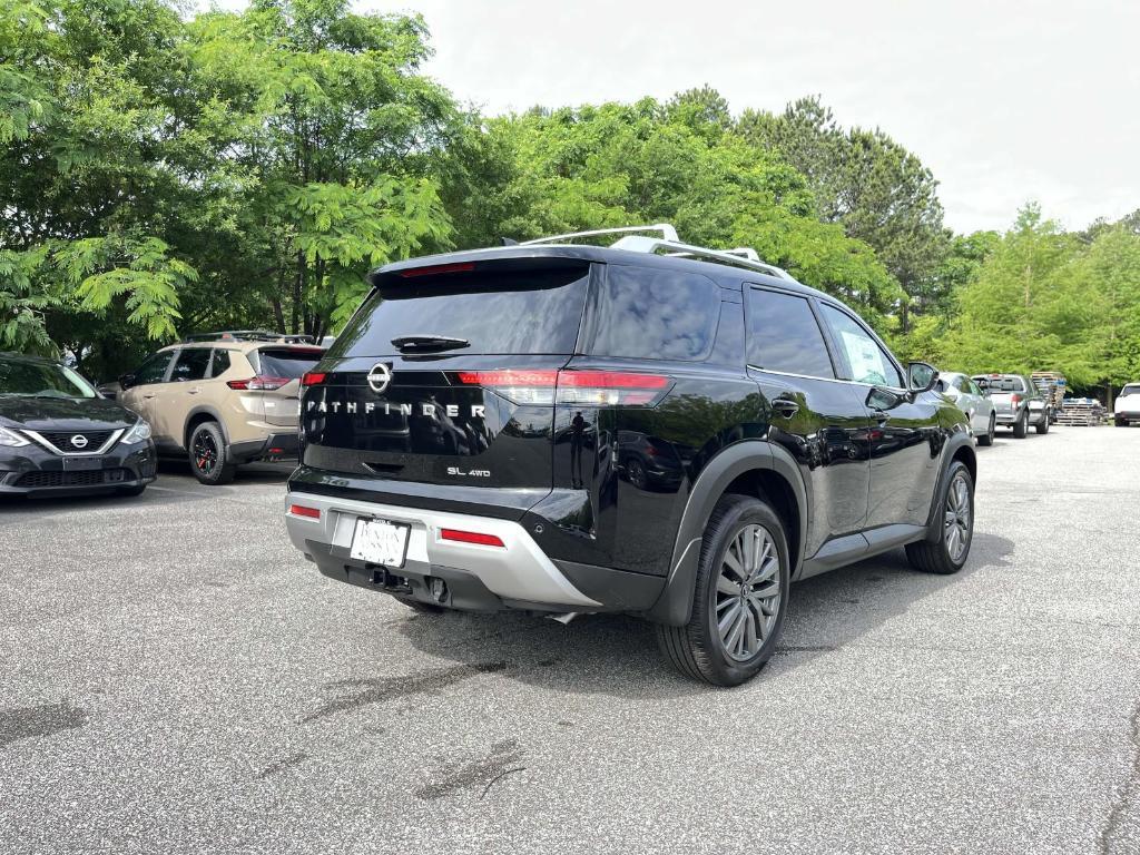 new 2025 Nissan Pathfinder car, priced at $46,376