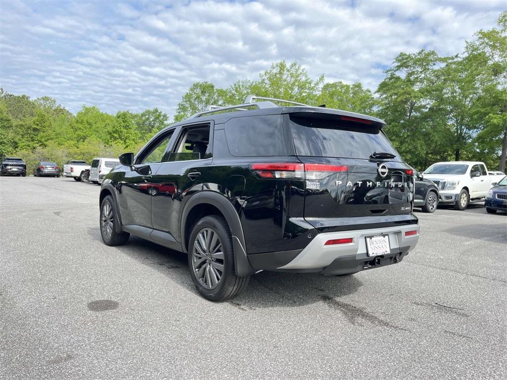 new 2025 Nissan Pathfinder car, priced at $46,376