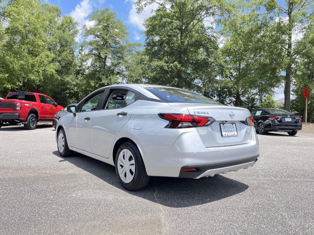 new 2025 Nissan Versa car, priced at $19,224