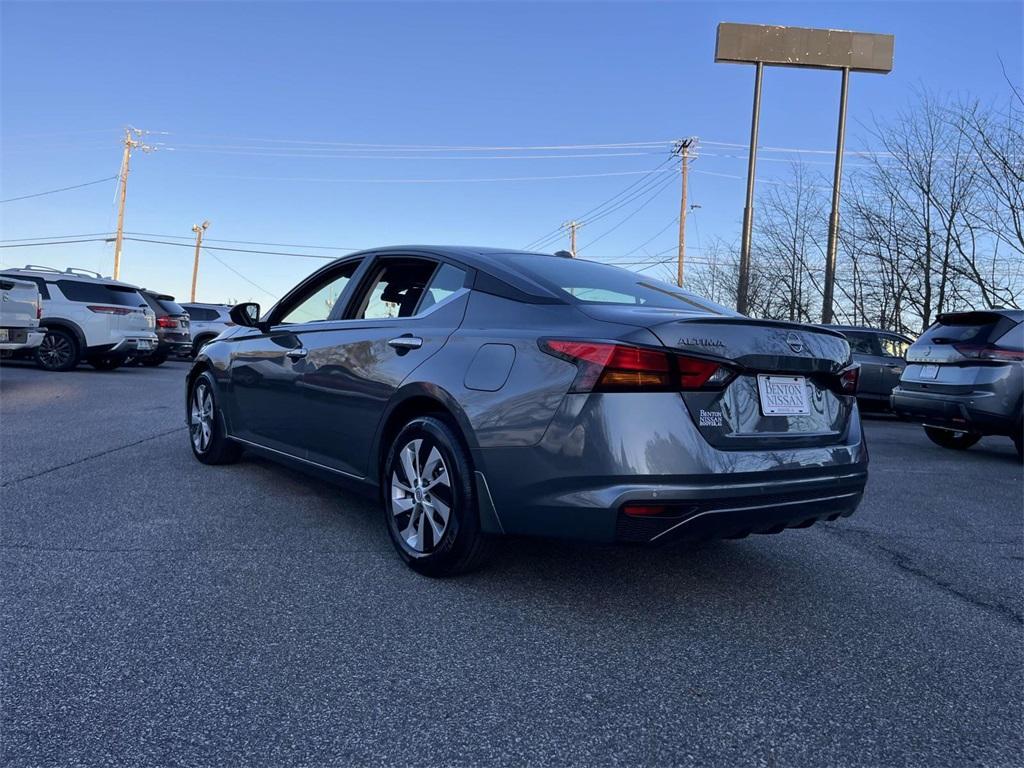 new 2025 Nissan Altima car, priced at $27,101