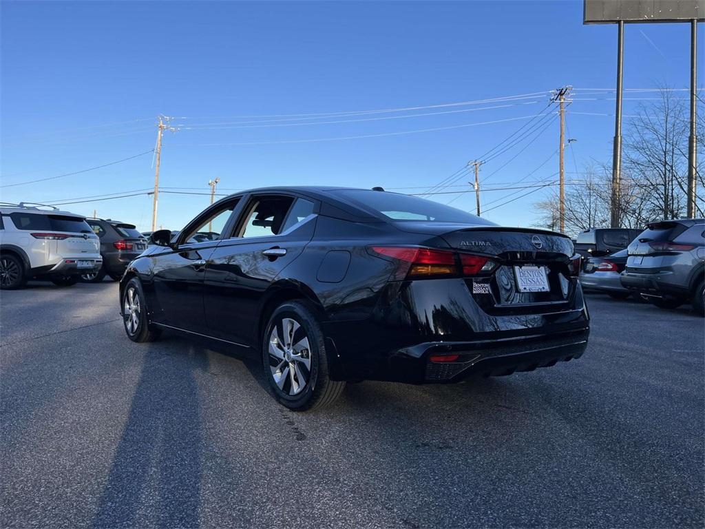 new 2025 Nissan Altima car, priced at $27,101
