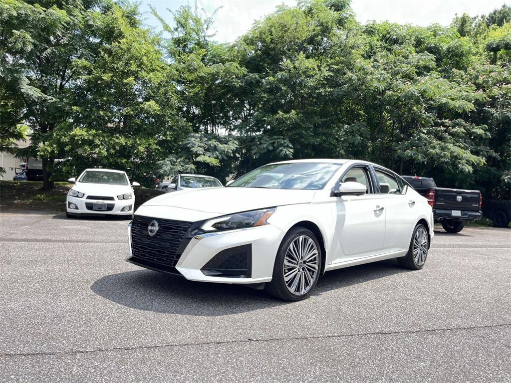 used 2024 Nissan Altima car, priced at $27,985