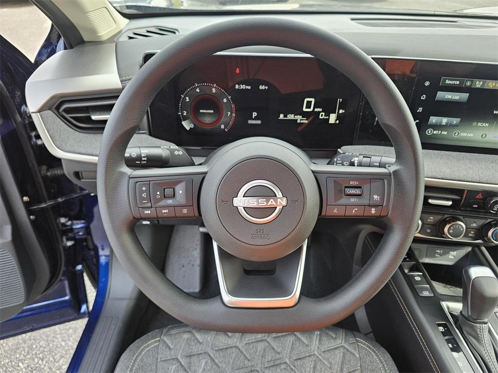 new 2025 Nissan Kicks car, priced at $27,039