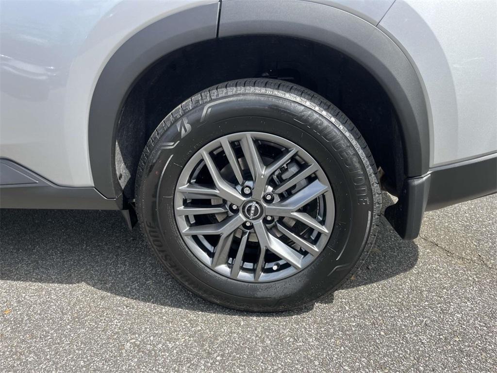 new 2025 Nissan Rogue car, priced at $29,459
