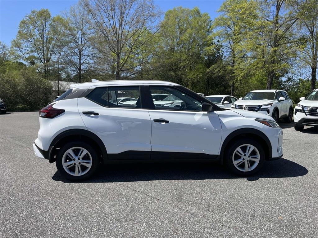 new 2025 Nissan Kicks Play car, priced at $23,071