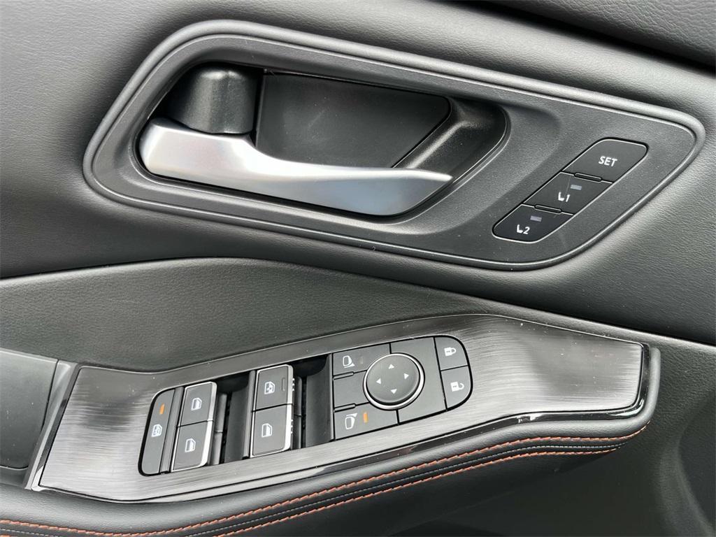 new 2025 Nissan Rogue car, priced at $33,488