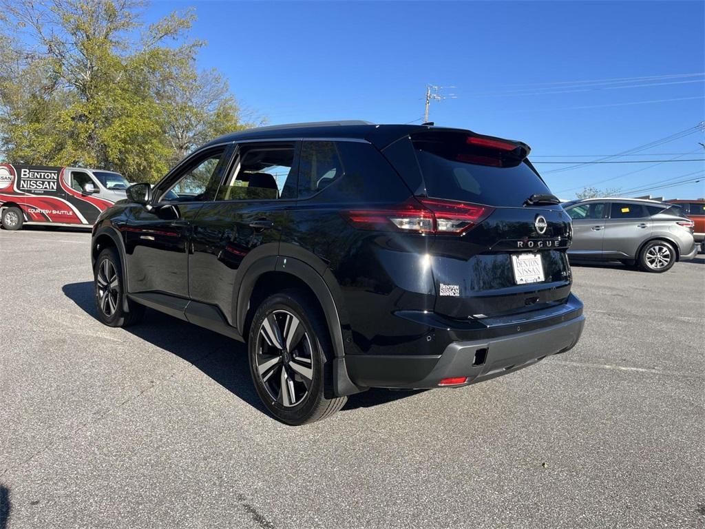 new 2025 Nissan Rogue car, priced at $35,714