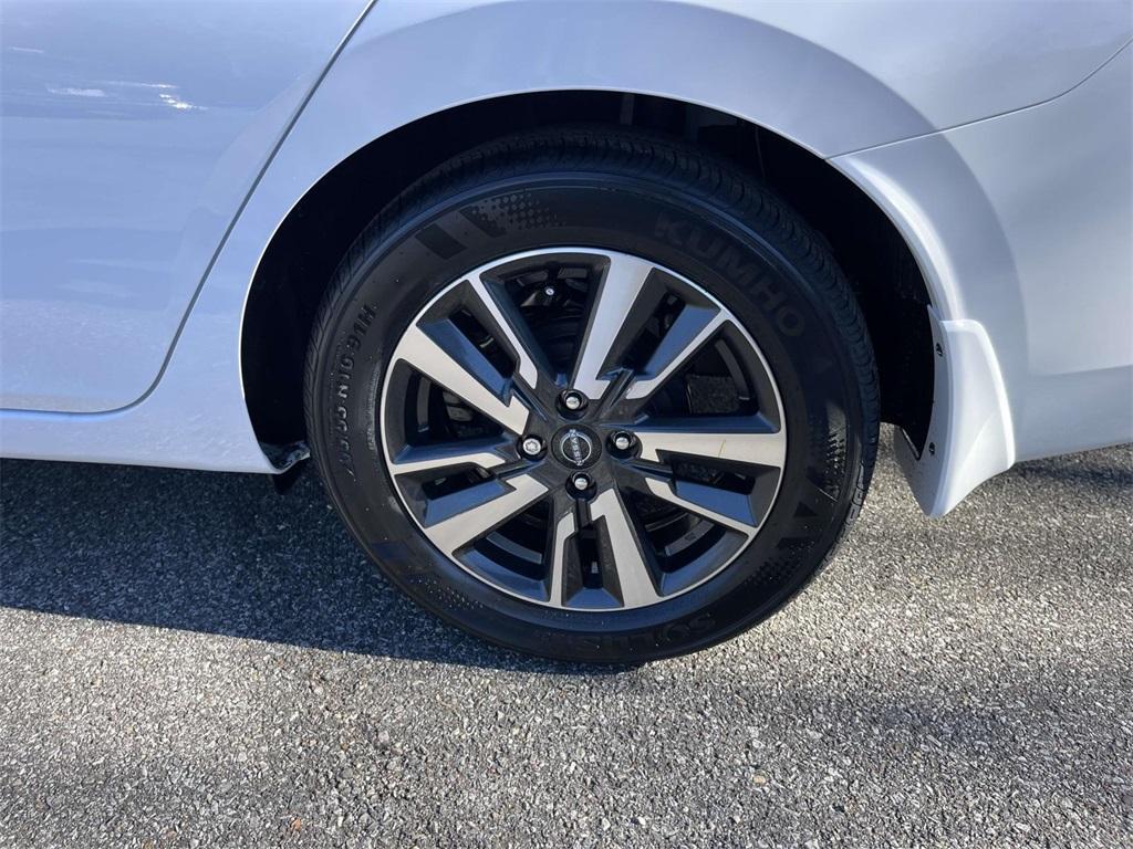 new 2025 Nissan Versa car, priced at $21,437