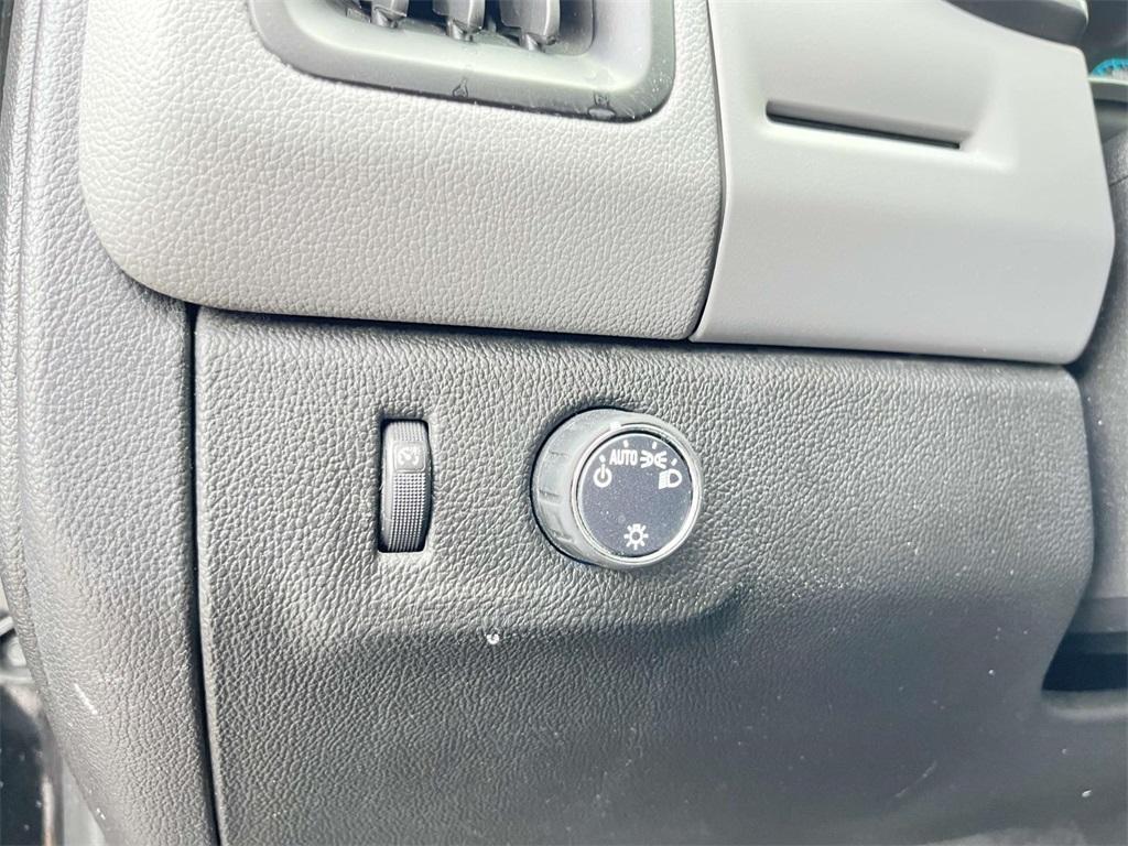 used 2021 Chevrolet Colorado car, priced at $20,685