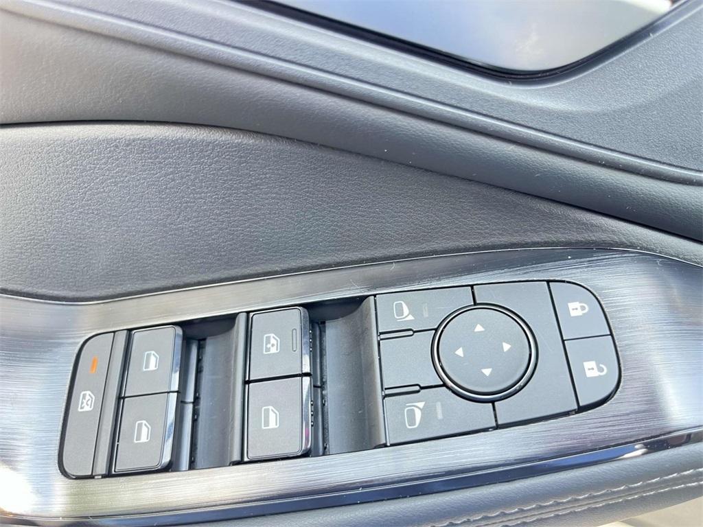 new 2025 Nissan Rogue car, priced at $30,785