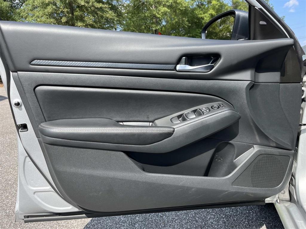 used 2024 Nissan Altima car, priced at $19,425