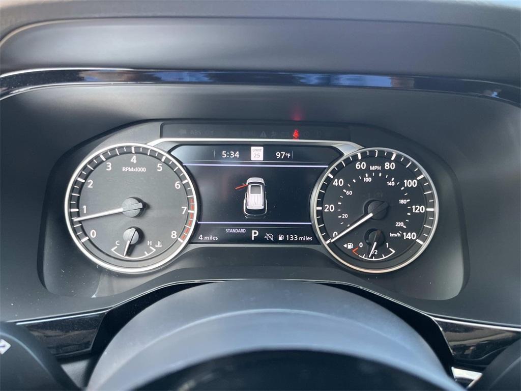 new 2025 Nissan Pathfinder car, priced at $35,721