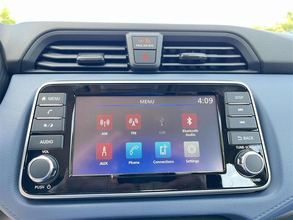 new 2025 Nissan Versa car, priced at $22,360