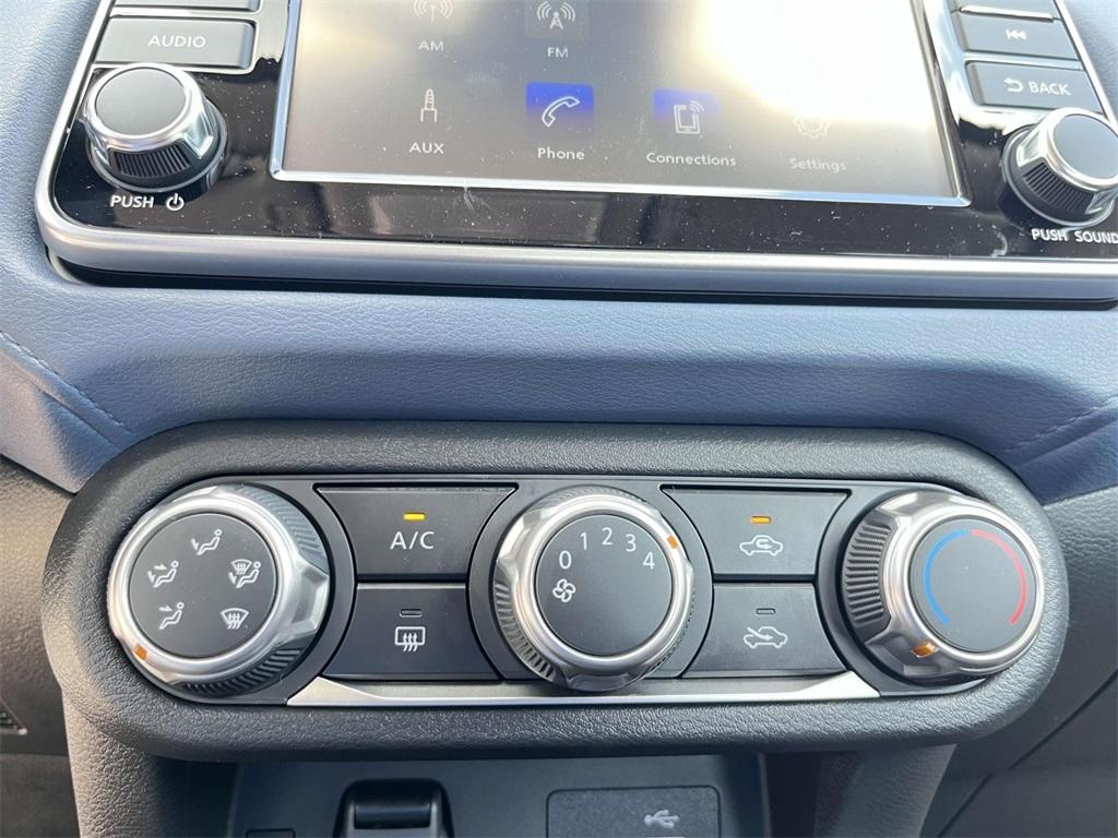 new 2025 Nissan Versa car, priced at $22,360