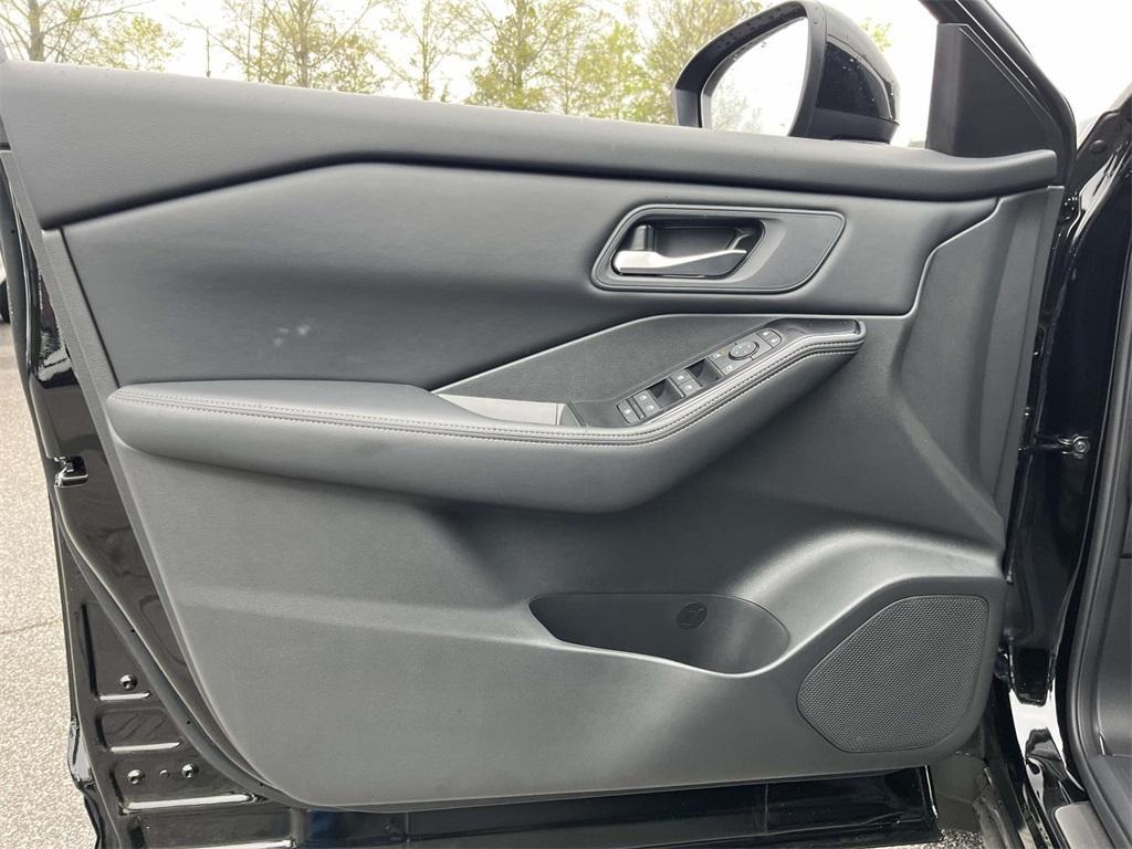 new 2026 Nissan Rogue car, priced at $28,451