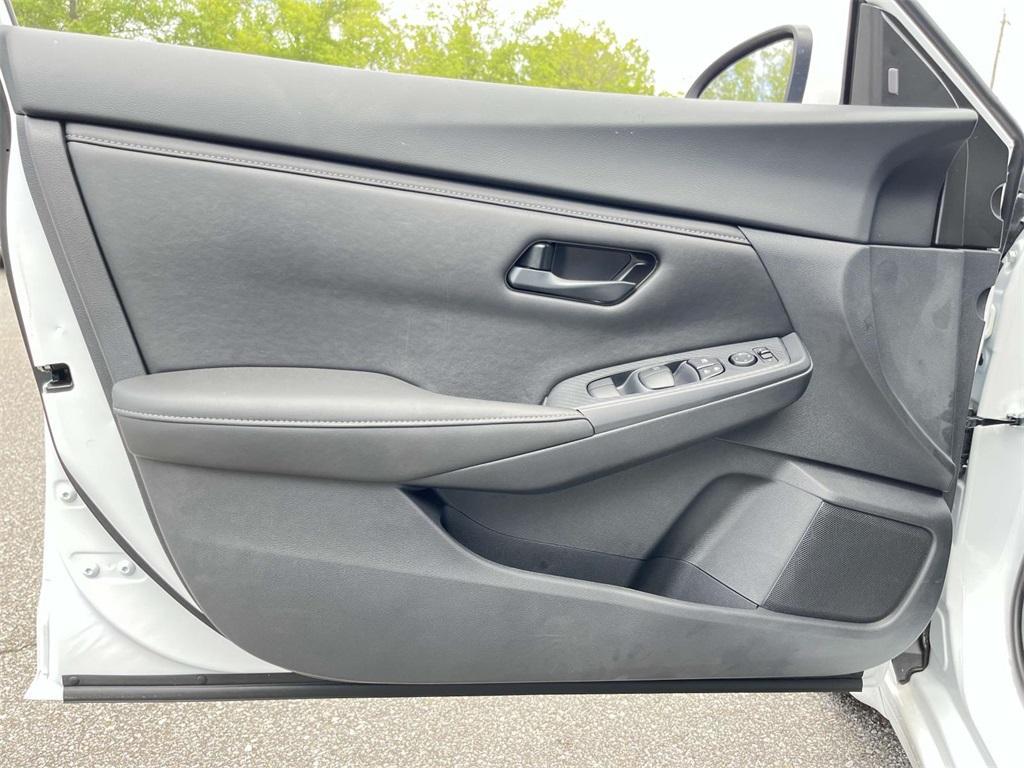 new 2025 Nissan Sentra car