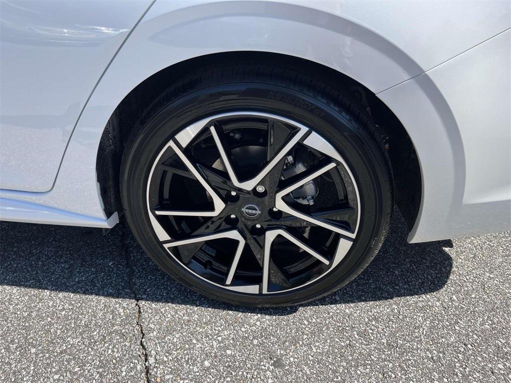 new 2025 Nissan Sentra car, priced at $25,739