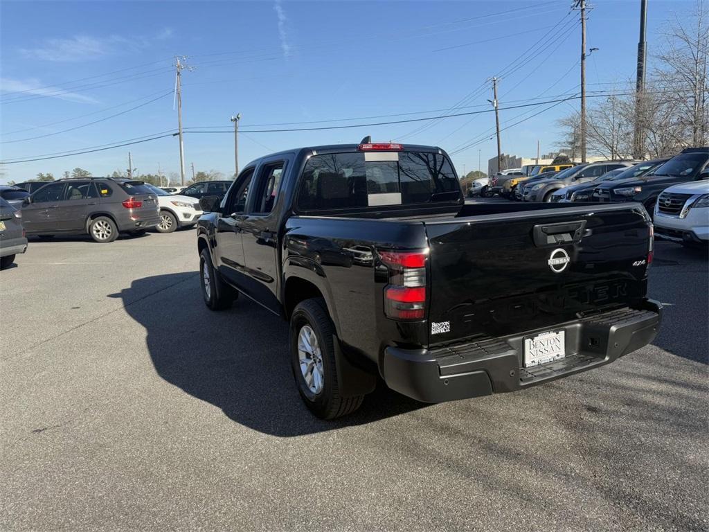 new 2025 Nissan Frontier car, priced at $34,978