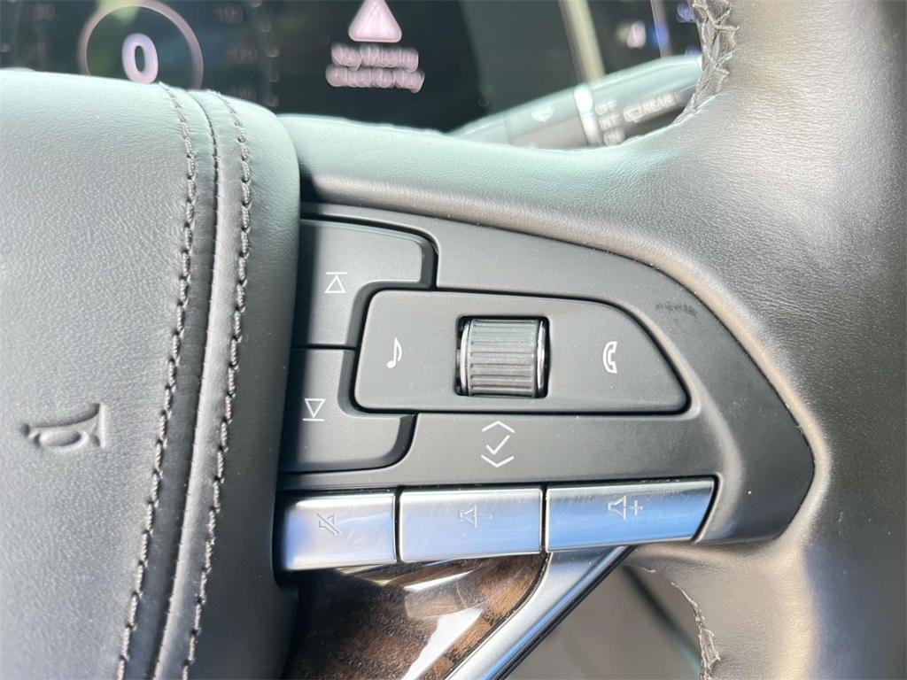used 2021 Cadillac Escalade car, priced at $59,385