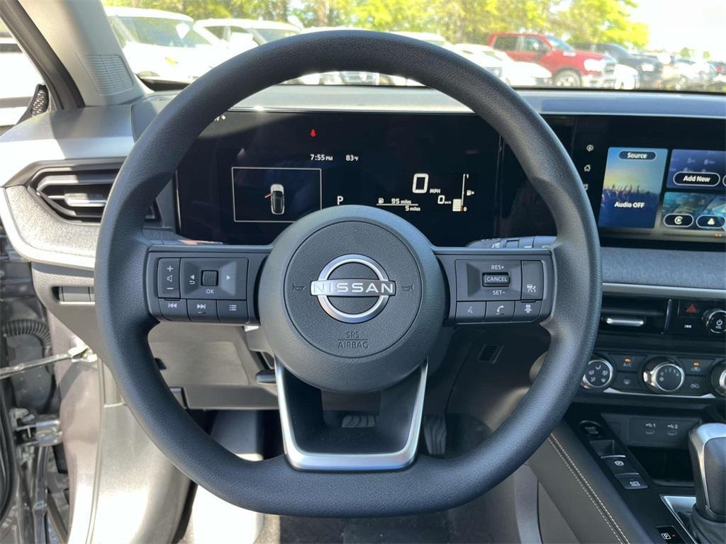 new 2025 Nissan Kicks car, priced at $26,431