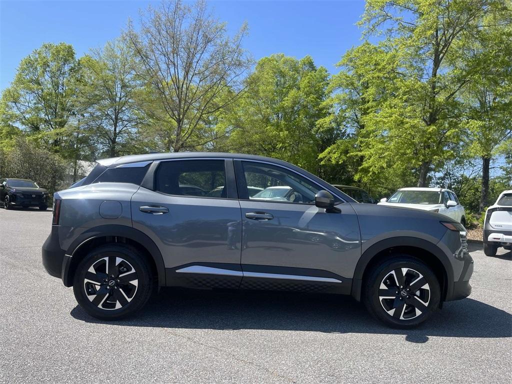 new 2025 Nissan Kicks car, priced at $26,431