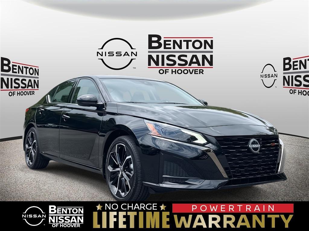 new 2025 Nissan Altima car, priced at $31,005