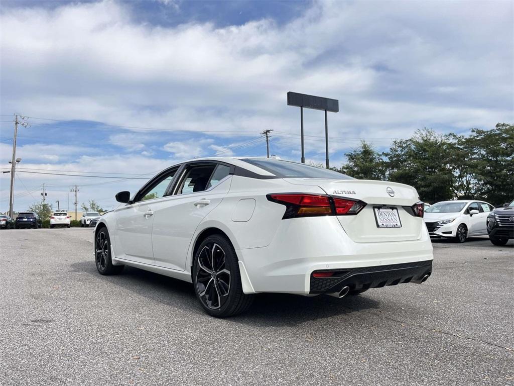 new 2025 Nissan Altima car, priced at $31,421