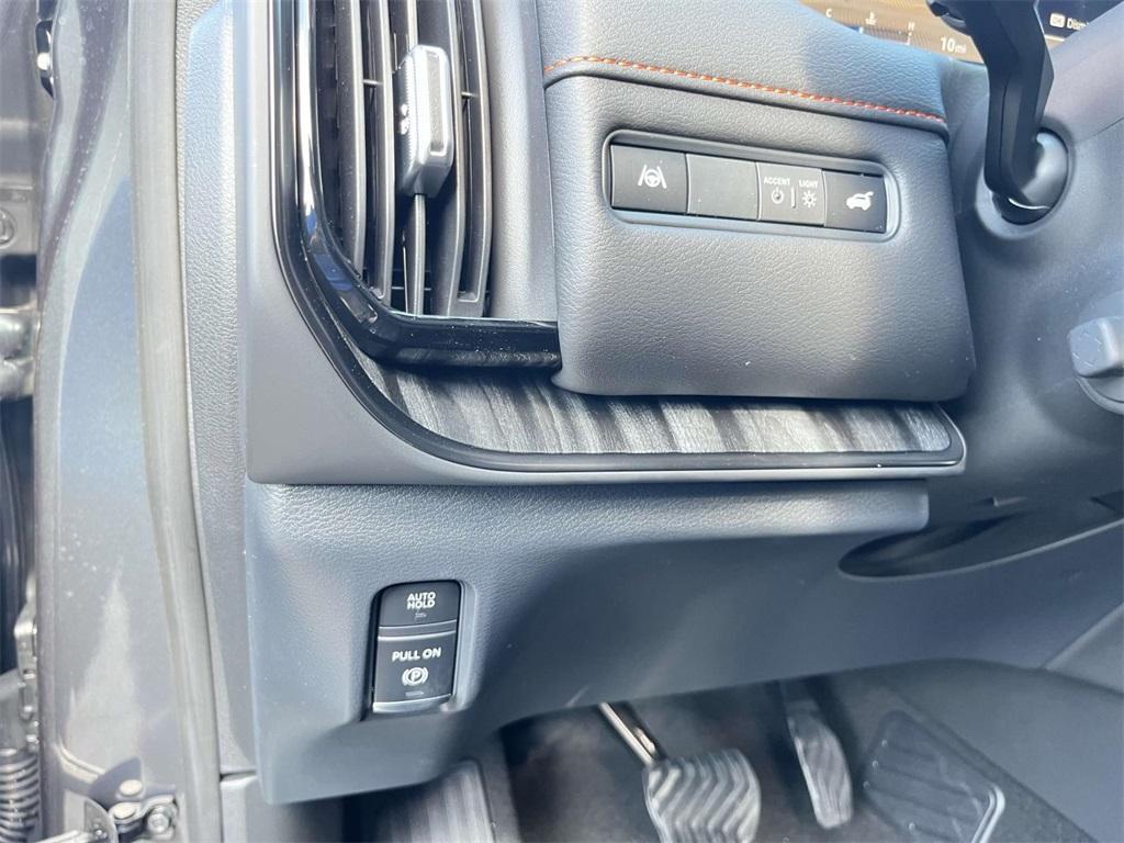 new 2025 Nissan Armada car, priced at $77,100