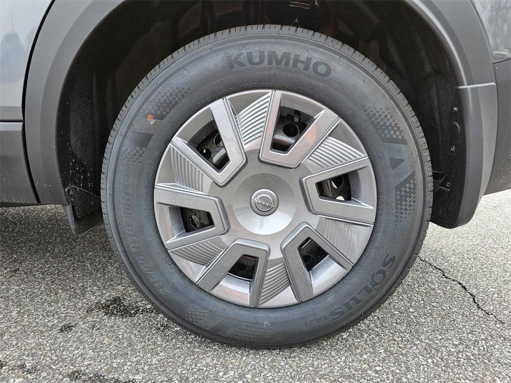 new 2025 Nissan Kicks car, priced at $24,489