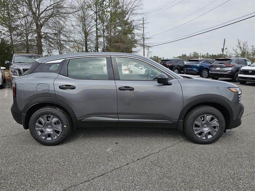 new 2025 Nissan Kicks car, priced at $24,489