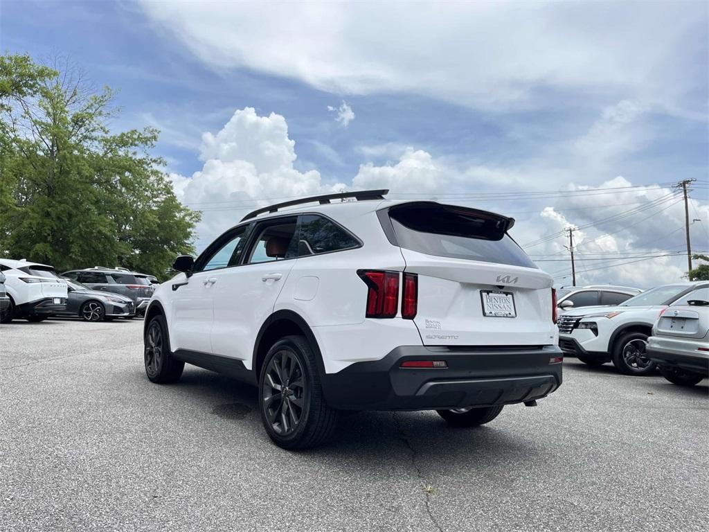 used 2023 Kia Sorento car, priced at $35,785