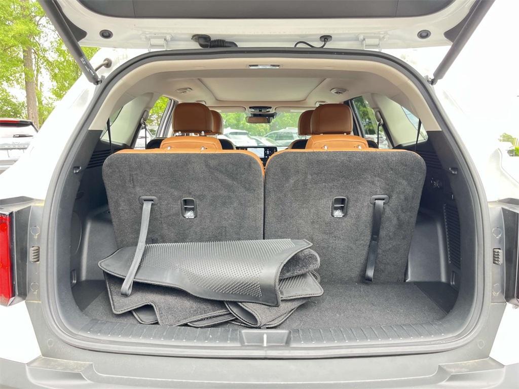 used 2023 Kia Sorento car, priced at $35,785