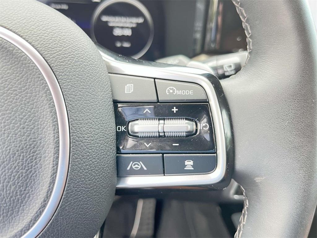 used 2023 Kia Sorento car, priced at $35,785