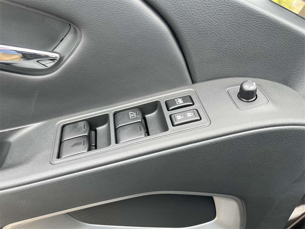 new 2025 Nissan Frontier car, priced at $36,124