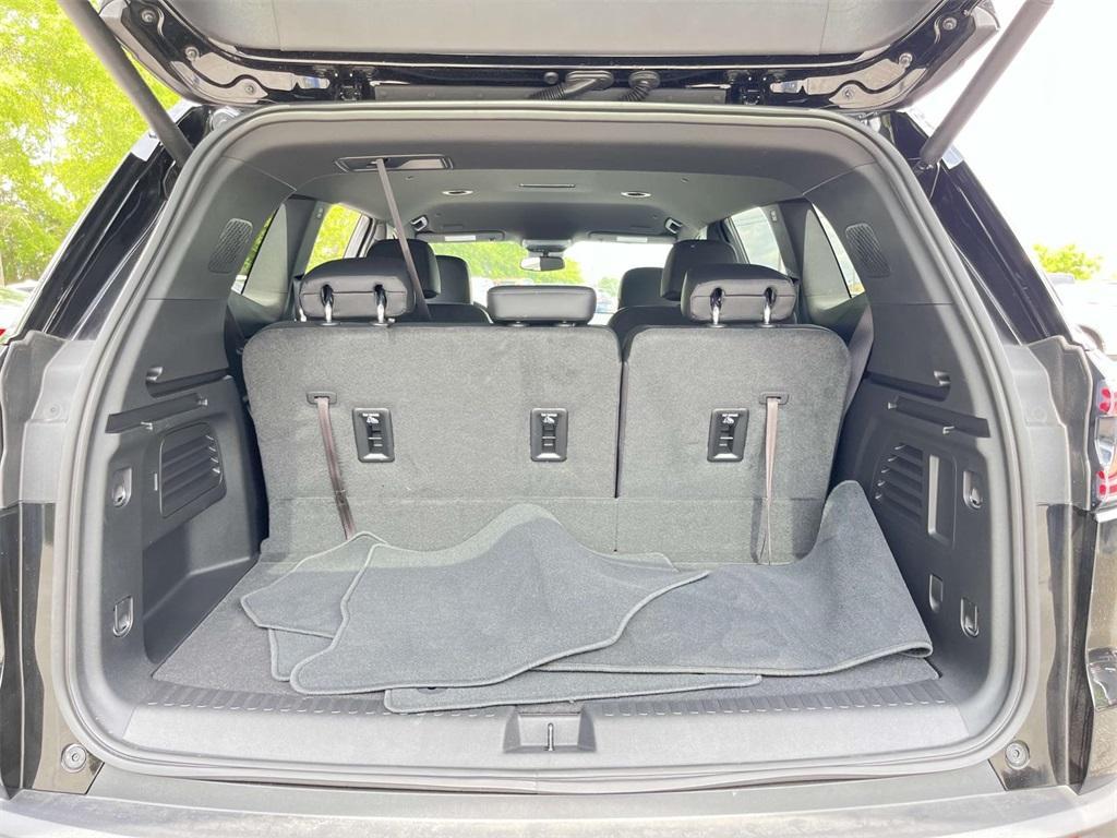used 2025 GMC Acadia car, priced at $44,285